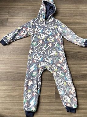 PJ Place Boys Glow In The Dark Long Sleeve Graffiti Sherpa One Piece Pajamas
